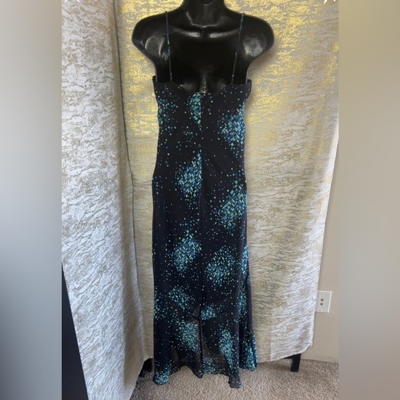 Vintage🧚♀️La Belle Women’s Navy/Blue Geometric Print Midi Length Dress - Picture 9 of 12